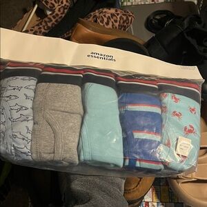 Amazon Essentials Men’s Boxer Briefs 5-Pack | XXL | Fun Prints